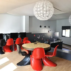 Equity Point Hostel Girona , Gerona España